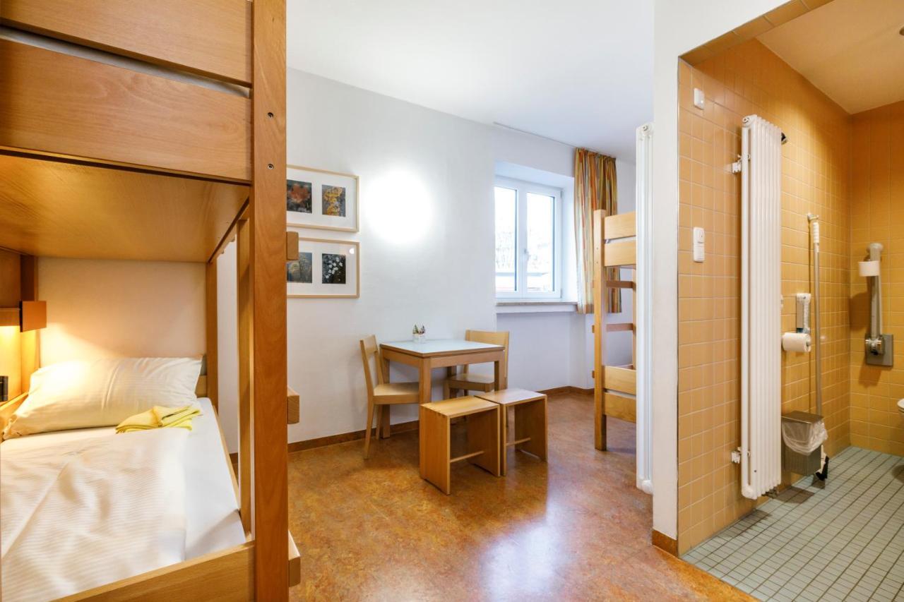 Jugendherberge Garmisch-Partenkirchen - Membership Required! מראה חיצוני תמונה