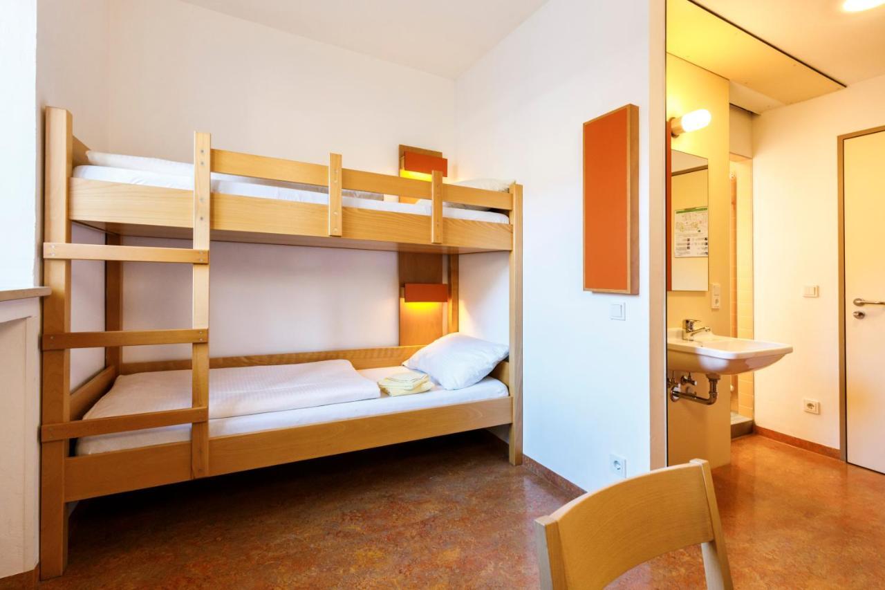 Jugendherberge Garmisch-Partenkirchen - Membership Required! מראה חיצוני תמונה