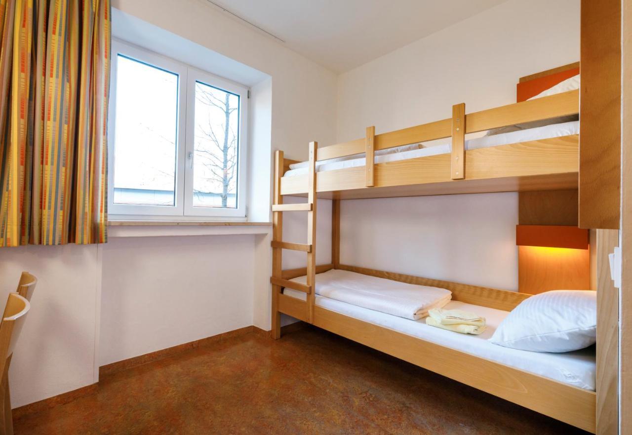 Jugendherberge Garmisch-Partenkirchen - Membership Required! מראה חיצוני תמונה